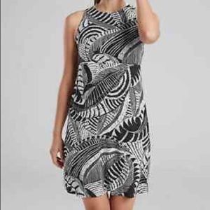 Athleta size small black and white dress